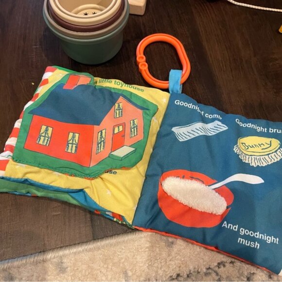 Toy Assortment - Picture 3 of 6